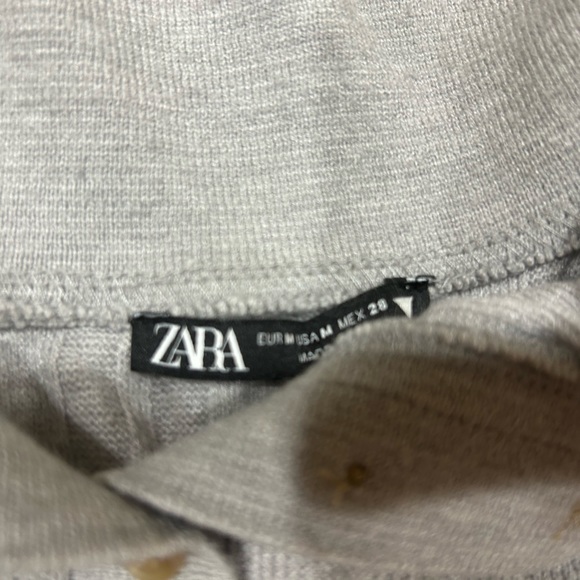 ZARA CROPPED BUTTON TOP - Picture 2 of 3